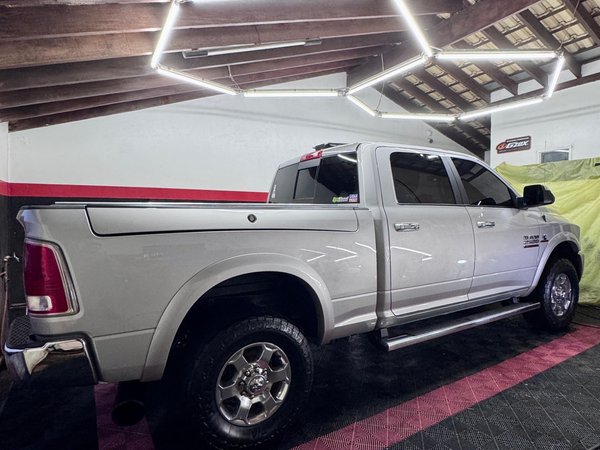 Foto 3 - RAM 2500 Laramie 6.7 Turbo Diesel 4x4