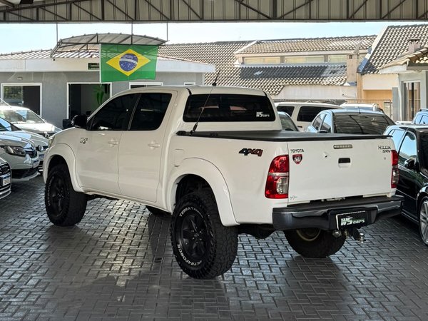 Foto 2 - Toyota Hilux SRV 2.7 Flex 4x4