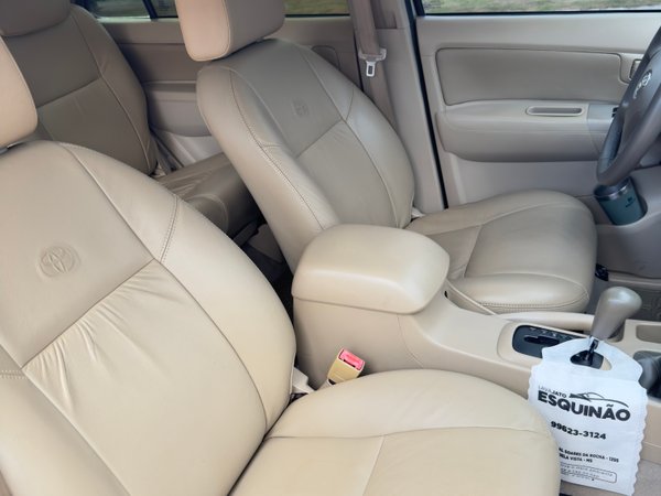 Foto 5 - Toyota Hilux SW4 3.0 Turbo Diesel 4x4