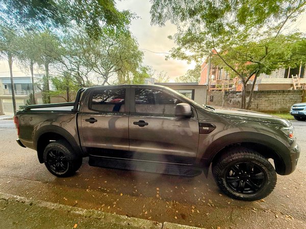 Foto 5 - Ford Ranger Storm 3.2 Turbo Diesel 4x4