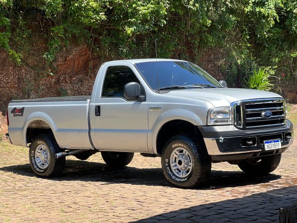 Foto 1 - Ford F250 XLT 3.9 Turbo Diesel 4x4 C.S