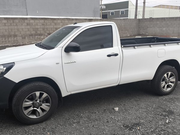 Foto 2 - Toyota Hilux SR 2.8 Turbo Diesel 4x4