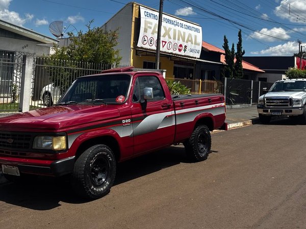 Foto 7 - Chevrolet D20 Custom 4.0TD Deluxe C.D.