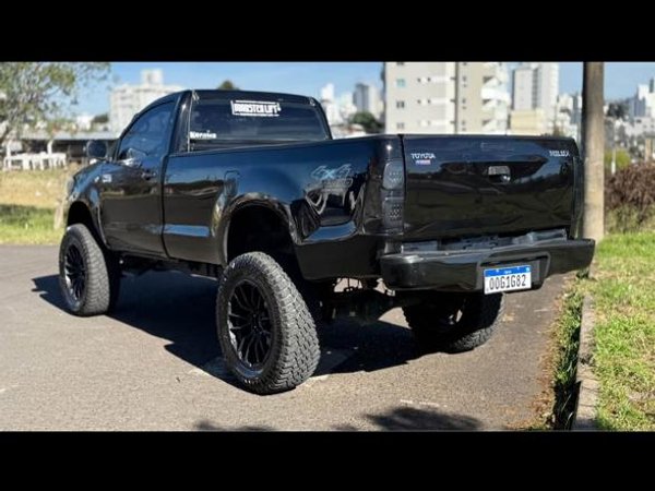 Foto 3 - Toyota Hilux DX 3.0 Diesel 4x4