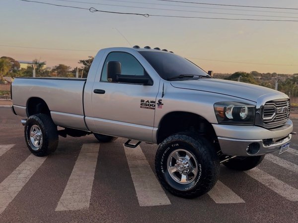Foto 1 - RAM 2500 SLT 5.9 Turbo Diesel 4x4