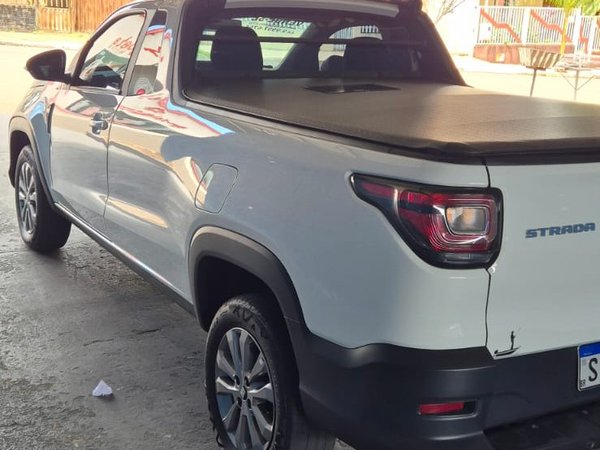 Foto 4 - Fiat Strada Freedom 1.3 C.S.