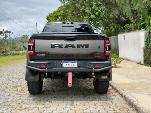 Foto 5 - RAM 2500 Laramie Night Edition 6.7 Turbo Diesel 4x4