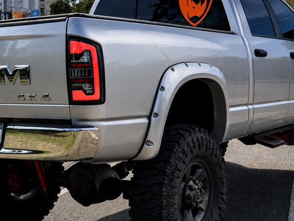 Foto 6 - RAM 2500 SLT 5.9 Turbo Diesel 4x4