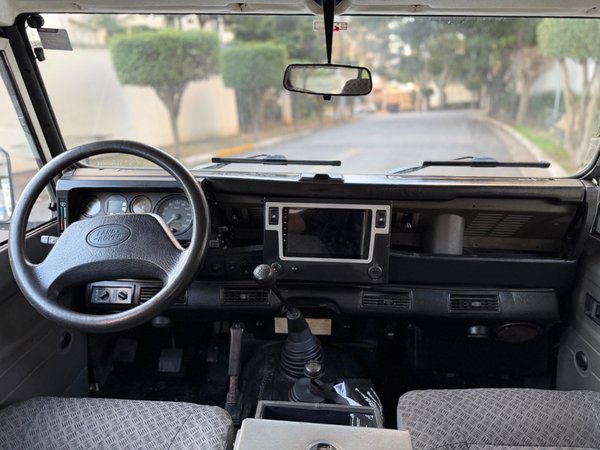 Foto 4 - Land Rover Defender Crew Cab 130 2.5 Turbo Diesel 4x4