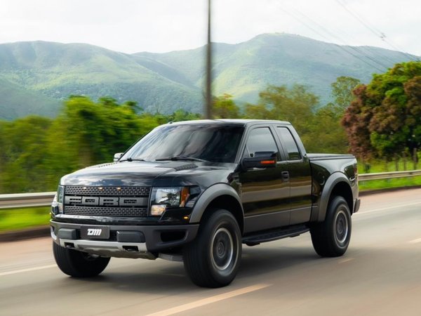 Foto 2 - Ford F150 SVT Raptor 6.2 V8 4X4 C.E