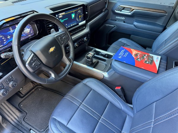 Foto 5 - Chevrolet Silverado 1500 High Country 5.3 V8 Gasolina 4x4