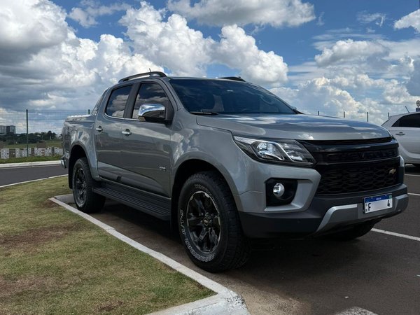 Foto 3 - Chevrolet S10 High Country 2.8 Turbo Diesel 4x4