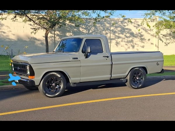 Foto 2 - Ford F1000 3.9 Diesel
