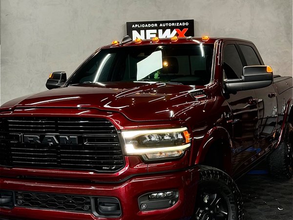 Foto 1 - RAM 2500 Laramie Night Edition 6.7 Turbo Diesel 4x4