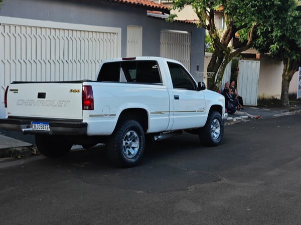 Foto 4 - Chevrolet Silverado D20 Rodeio 4.2TD 18v