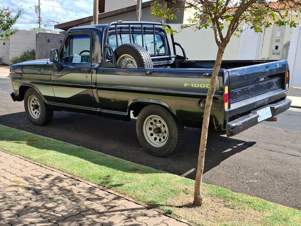 Foto 2 - Ford F1000 Super Série 3.9 Diesel C.S