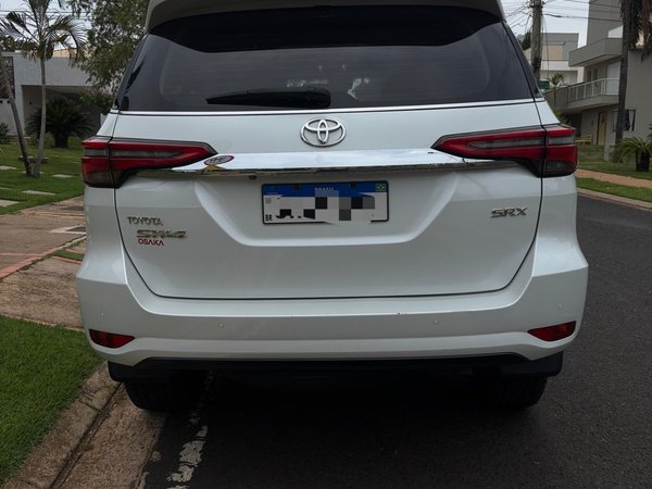 Foto 8 - Toyota Hilux SW4 SRX 2.8 Turbo Diesel 4x4