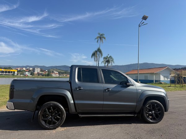 Foto 1 - Volkswagen Amarok Highline 3.0 V6 Turbo Diesel 4x4