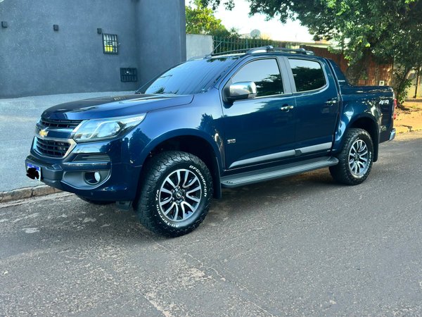 Foto 2 - Chevrolet S10 High Country 2.8 Turbo Diesel 4x4