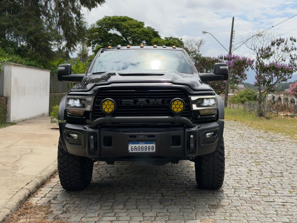 Foto 2 - RAM 2500 Laramie Night Edition 6.7 Turbo Diesel 4x4