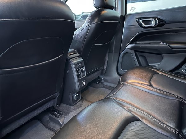 Foto 10 - Jeep Compass Limited TD350 2.0