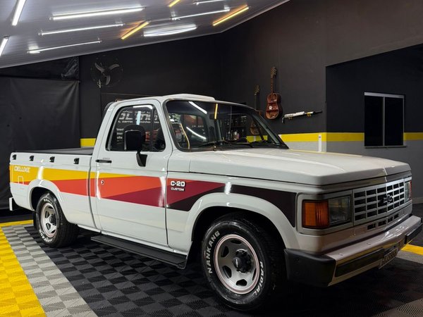 Foto 7 - Chevrolet C20 Custom S 4.1