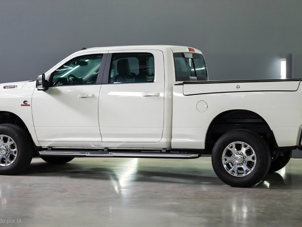 Foto 3 - RAM 2500 Laramie Rodeo 6.7 Turbo Diesel 4x4