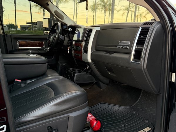 Foto 9 - RAM 2500 Laramie 6.7 Turbo Diesel 4x4