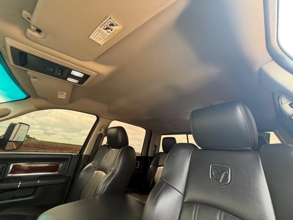Foto 5 - RAM 2500 Laramie 6.7 Turbo Diesel 4x4
