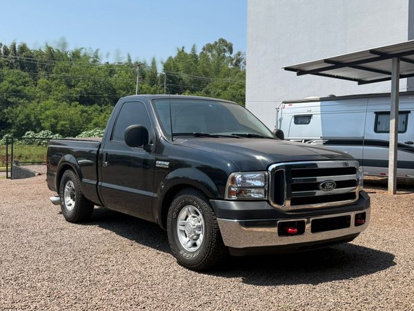 Foto 1 - Ford F250 XLT 3.9 Turbo Diesel 4x2 C.S