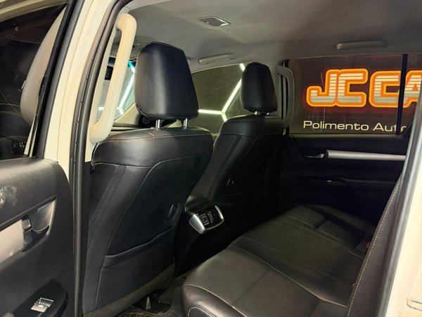 Foto 9 - Toyota Hilux SRV 2.7 Flex 4x2