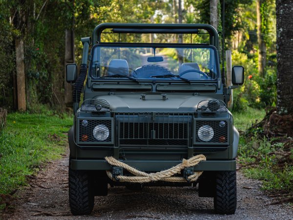 Foto 1 - Land Rover Defender 110 Hcpu 2.5 Turbo Diesel 4x4