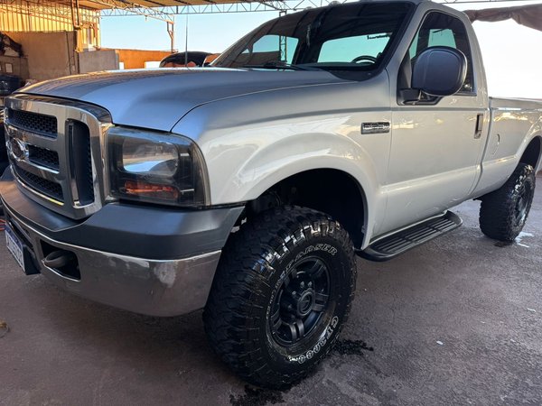 Foto 2 - Ford F250 XLT 3.9 Turbo Diesel 4x4 C.S