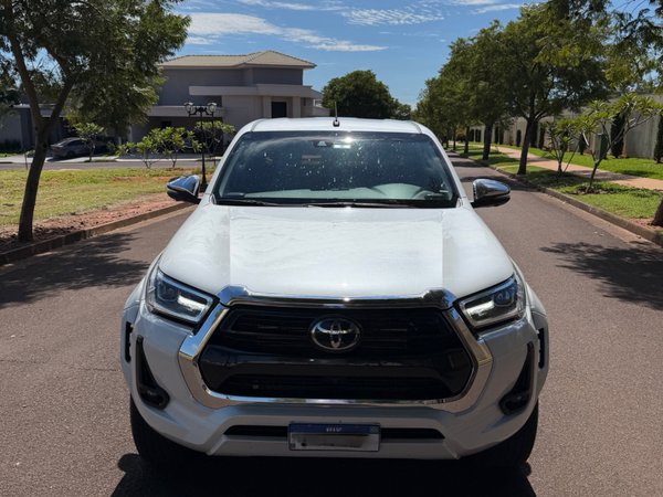 Foto 2 - Toyota Hilux SRX Plus 2.8 Turbo Diesel 4x4