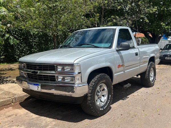 Foto 1 - Chevrolet Silverado D20 4.2TD 18v