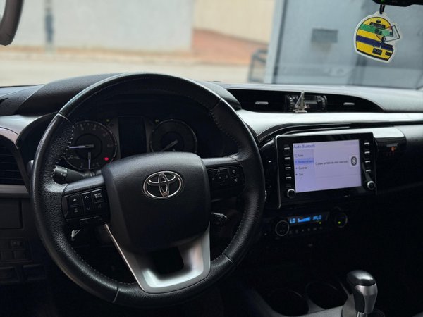 Foto 5 - Toyota Hilux SRV 2.8 Turbo Diesel 4x4