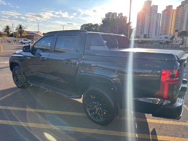 Foto 4 - Mitsubishi Triton Katana 2.4 Bi-Turbo Diesel 4x4
