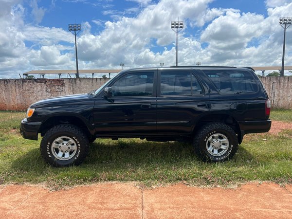 Foto 4 - Toyota Hilux SW4 SRV 3.0 Turbo Diesel 4x4