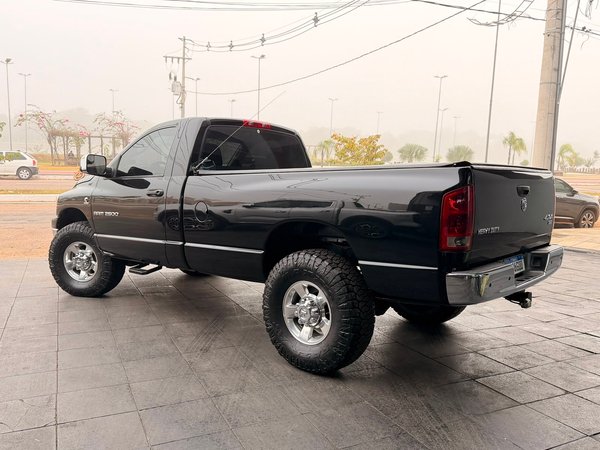 Foto 2 - RAM 2500 SLT 5.9 Turbo Diesel 4x4 C.S