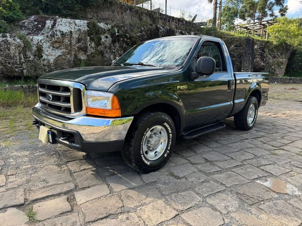 Foto 1 - Ford F250 XLT 4.2 Turbo Diesel 4x2