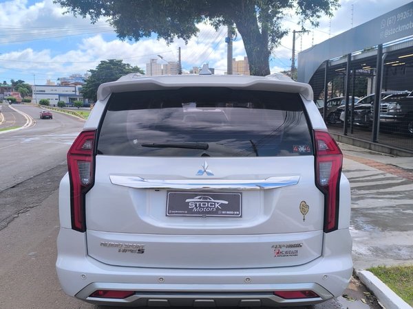 Foto 6 - Mitsubishi Pajero Sport HPE-S 2.4TDi 16v 4X4