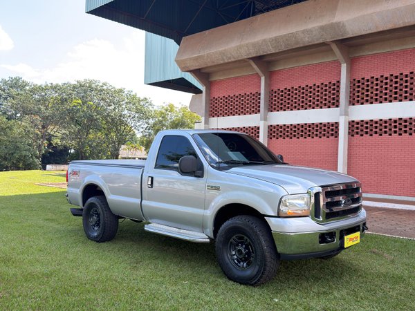 Foto 1 - Ford F250 XLT 3.9 Turbo Diesel 4x4 C.S