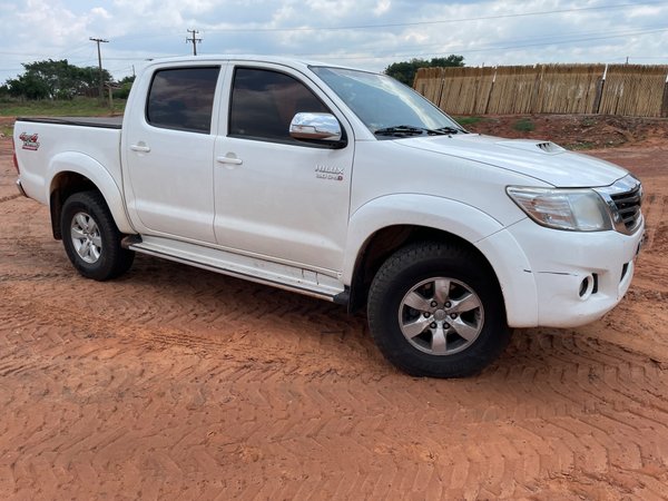 Foto 1 - Toyota Hilux SRV Top 3.0 Turbo Diesel 4x4