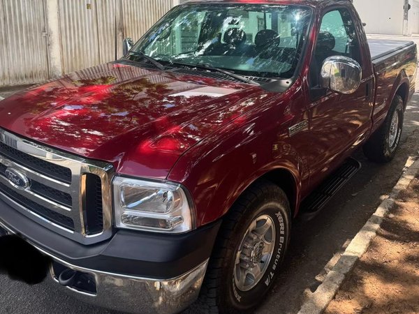 Foto 2 - Ford F250 XL 4.2 Turbo Diesel 4x2 C.S