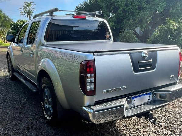 Foto 3 - Nissan Frontier SV Attack 2.5 Turbo Diesel 4x4