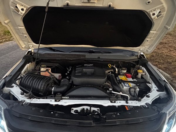 Foto 9 - Chevrolet S10 LS 2.8 Turbo Diesel 4x4