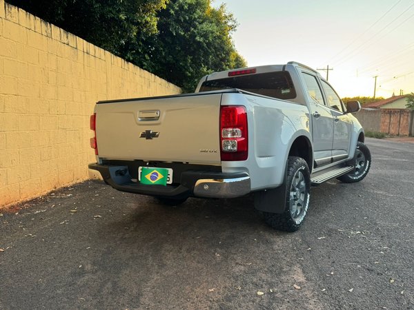 Foto 2 - Chevrolet S10 LTZ 2.4 Flex 4x2