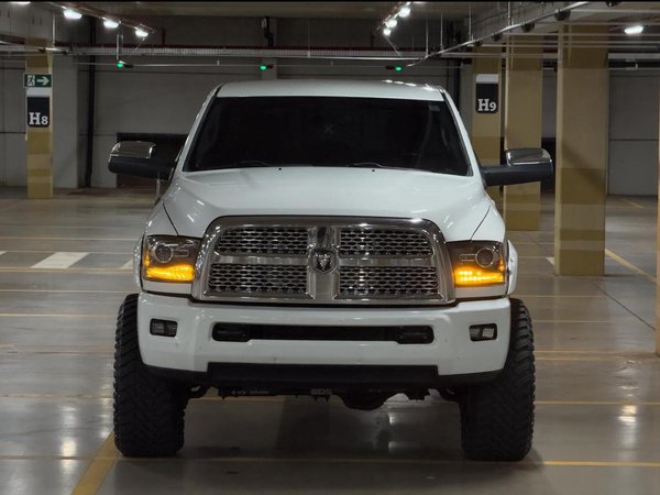 Foto 2 - RAM 2500 Laramie 6.7 Turbo Diesel 4x4