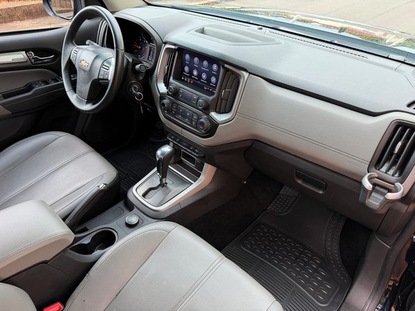 Foto 8 - Chevrolet S10 LTZ 2.8 Turbo Diesel 4x4
