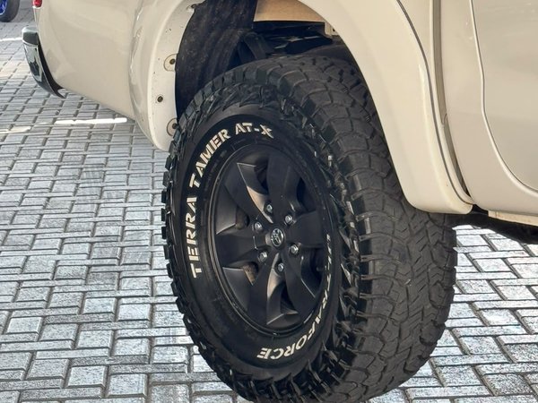 Foto 7 - Toyota Hilux SRV 2.7 Flex 4x4